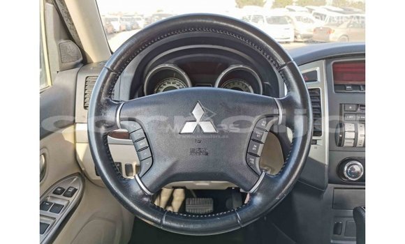 Buy Import Mitsubishi Pajero White Car in Import - Dubai in Abia State Buy Import Mitsubishi Pajero White Car in Import - Dubai in Abia State