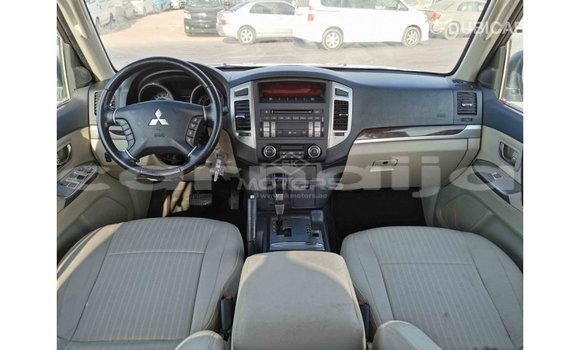 Buy Import Mitsubishi Pajero White Car in Import - Dubai in Abia State Buy Import Mitsubishi Pajero White Car in Import - Dubai in Abia State