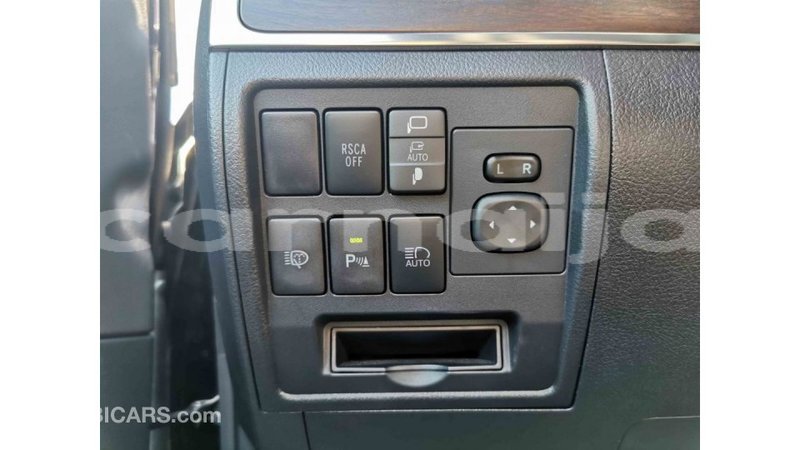 Big with watermark toyota land cruiser abia state import dubai 13916