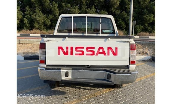 Buy Import Nissan Pickup White Car in Import - Dubai in Abia State Buy Import Nissan Pickup White Car in Import - Dubai in Abia State
