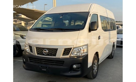Acheter Import Voiture Nissan Urvan Blanc à Import - Dubai, État d'Abia Acheter Import Voiture Nissan Urvan Blanc à Import - Dubai, État d'Abia