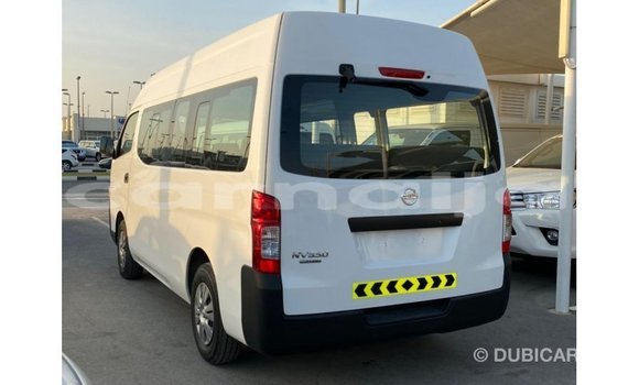 Acheter Import Voiture Nissan Urvan Blanc à Import - Dubai, État d'Abia Acheter Import Voiture Nissan Urvan Blanc à Import - Dubai, État d'Abia