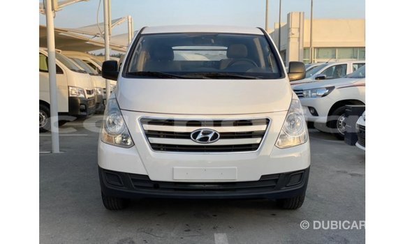 Buy Import Hyundai Accent White Car in Import - Dubai in Abia State Buy Import Hyundai Accent White Car in Import - Dubai in Abia State
