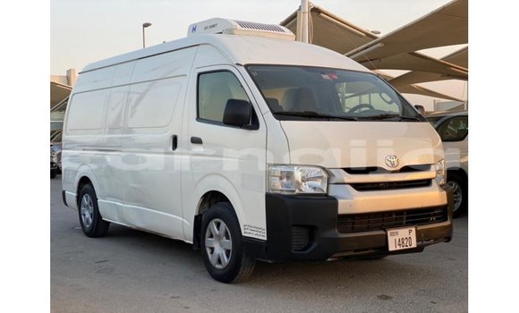 Buy Import Toyota Hiace White Car in Import - Dubai in Abia State Buy Import Toyota Hiace White Car in Import - Dubai in Abia State