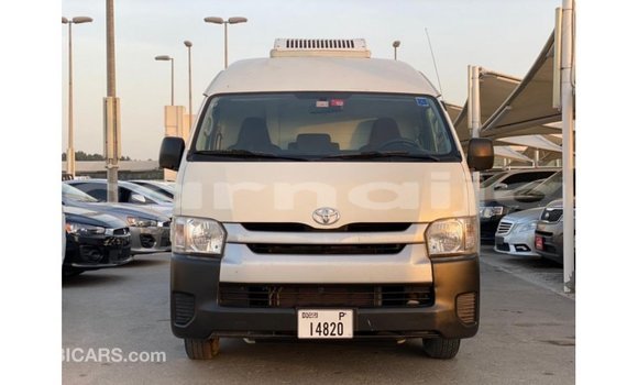 Buy Import Toyota Hiace White Car in Import - Dubai in Abia State Buy Import Toyota Hiace White Car in Import - Dubai in Abia State