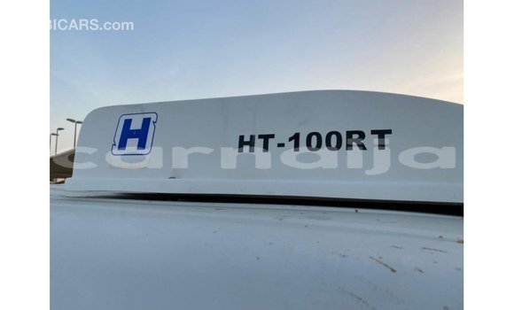 Buy Import Toyota Hiace White Car in Import - Dubai in Abia State Buy Import Toyota Hiace White Car in Import - Dubai in Abia State