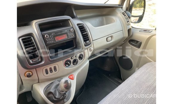 Buy Import Renault 6 White Car in Import - Dubai in Abia State Buy Import Renault 6 White Car in Import - Dubai in Abia State