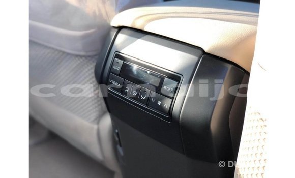 Buy Import Toyota Prado White Car in Import - Dubai in Abia State Buy Import Toyota Prado White Car in Import - Dubai in Abia State