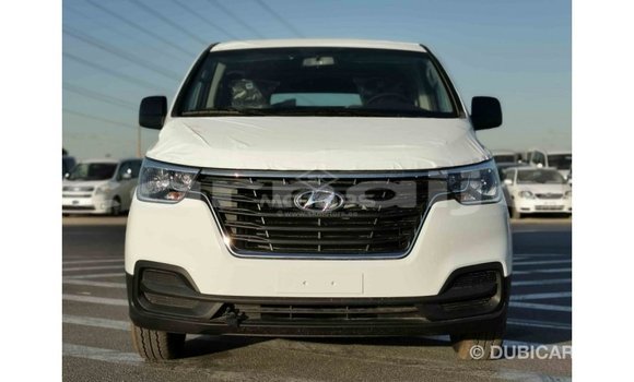 Buy Import Hyundai Cargo White Car in Import - Dubai in Abia State Buy Import Hyundai Cargo White Car in Import - Dubai in Abia State