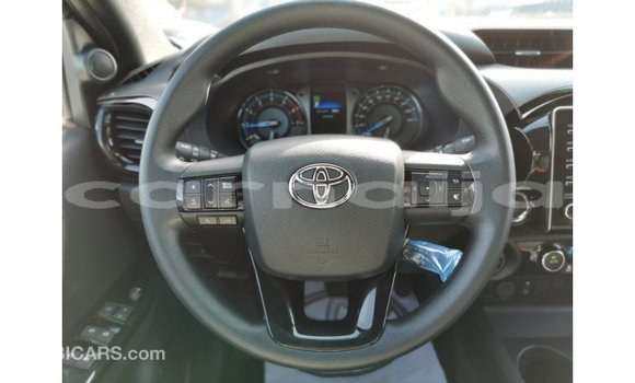 Acheter Import Voiture Toyota Hilux Noir à Import - Dubai, État d'Abia Acheter Import Voiture Toyota Hilux Noir à Import - Dubai, État d'Abia