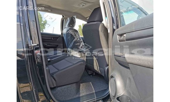 Buy Import Toyota Hilux Black Car in Import - Dubai in Abia State Buy Import Toyota Hilux Black Car in Import - Dubai in Abia State