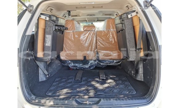 Buy Import Toyota Fortuner White Car in Import - Dubai in Abia State Buy Import Toyota Fortuner White Car in Import - Dubai in Abia State