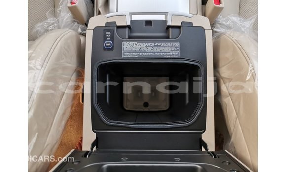 Buy Import Toyota Land Cruiser White Car in Import - Dubai in Abia State Buy Import Toyota Land Cruiser White Car in Import - Dubai in Abia State