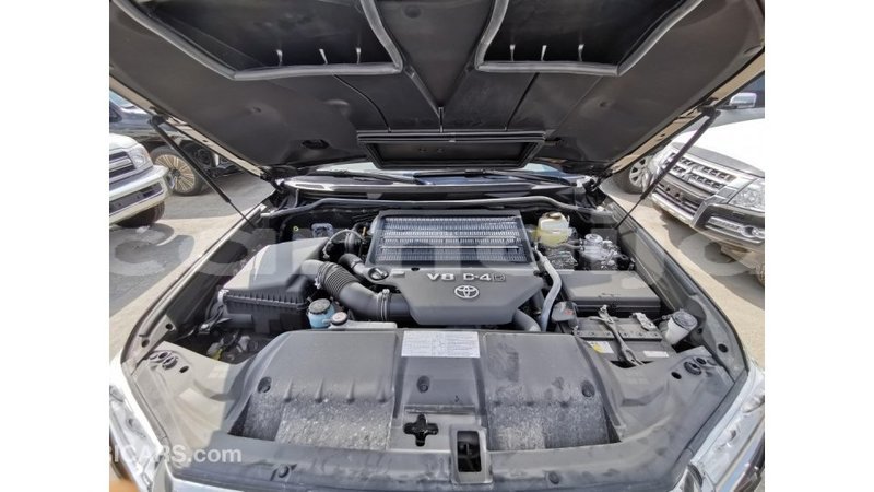 Big with watermark toyota land cruiser abia state import dubai 14019