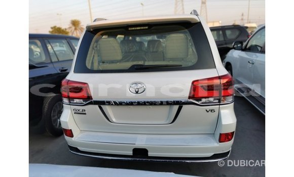 Acheter Import Voiture Toyota Land Cruiser Blanc à Import - Dubai, État d'Abia Acheter Import Voiture Toyota Land Cruiser Blanc à Import - Dubai, État d'Abia