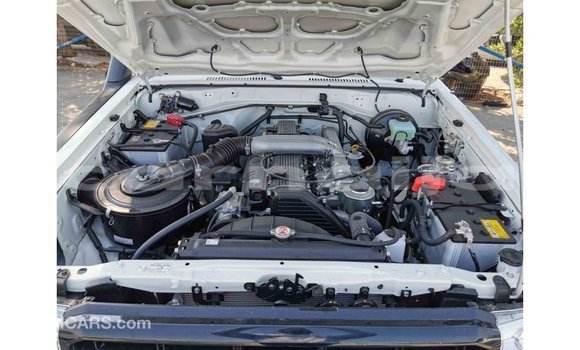 Buy Import Toyota Land Cruiser White Car in Import - Dubai in Abia State Buy Import Toyota Land Cruiser White Car in Import - Dubai in Abia State
