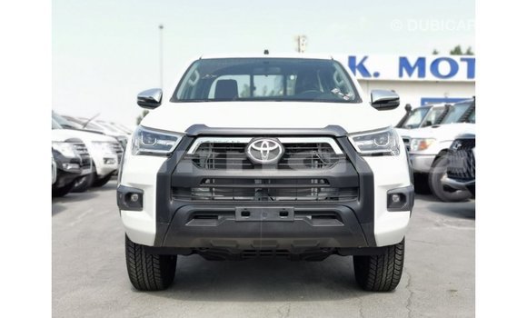 Acheter Import Voiture Toyota Hilux Blanc à Import - Dubai, État d'Abia Acheter Import Voiture Toyota Hilux Blanc à Import - Dubai, État d'Abia