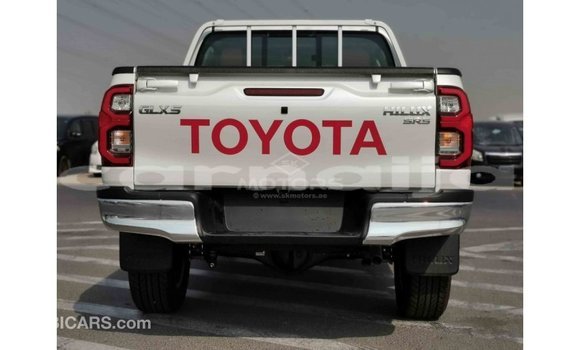 Buy Import Toyota Hilux White Car in Import - Dubai in Abia State Buy Import Toyota Hilux White Car in Import - Dubai in Abia State