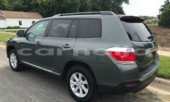 Acheter Import Voiture Toyota Highlander Autre à Ville de Festac, État de Lagos Acheter Import Voiture Toyota Highlander Autre à Ville de Festac, État de Lagos
