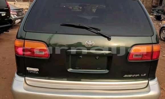 Buy Used Toyota Sienna Green Car in Lagos in Lagos State Buy Used Toyota Sienna Green Car in Lagos in Lagos State