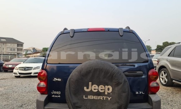 Acheter Occasion Voiture Jeep Liberty Bleu à Lagos, État de Lagos Acheter Occasion Voiture Jeep Liberty Bleu à Lagos, État de Lagos