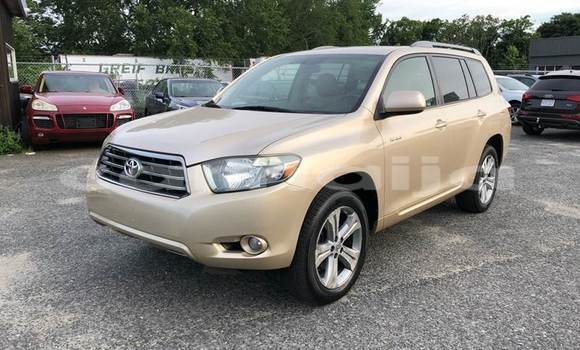 Acheter Import Voiture Toyota Highlander Autre à Enugu–Ezike, État d'Enugu Acheter Import Voiture Toyota Highlander Autre à Enugu–Ezike, État d'Enugu