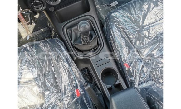 Buy Import Toyota Hilux White Car in Import - Dubai in Abia State Buy Import Toyota Hilux White Car in Import - Dubai in Abia State