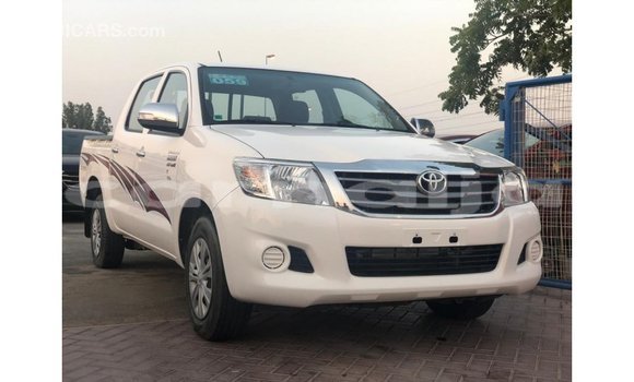 Buy Import Toyota Hilux White Car in Import - Dubai in Abia State Buy Import Toyota Hilux White Car in Import - Dubai in Abia State