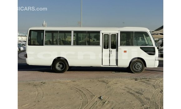 Buy Import Toyota Coaster White Car in Import - Dubai in Abia State Buy Import Toyota Coaster White Car in Import - Dubai in Abia State