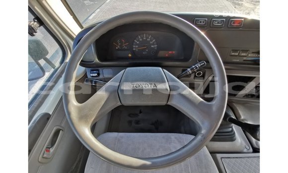 Buy Import Toyota Coaster White Car in Import - Dubai in Abia State Buy Import Toyota Coaster White Car in Import - Dubai in Abia State