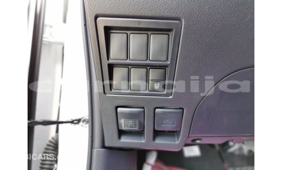 Buy Import Toyota Hilux White Car in Import - Dubai in Abia State Buy Import Toyota Hilux White Car in Import - Dubai in Abia State