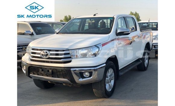 Buy Import Toyota Hilux White Car in Import - Dubai in Abia State Buy Import Toyota Hilux White Car in Import - Dubai in Abia State