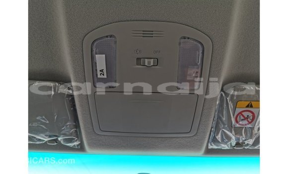 Acheter Import Voiture Toyota Hilux Blanc à Import - Dubai, État d'Abia Acheter Import Voiture Toyota Hilux Blanc à Import - Dubai, État d'Abia