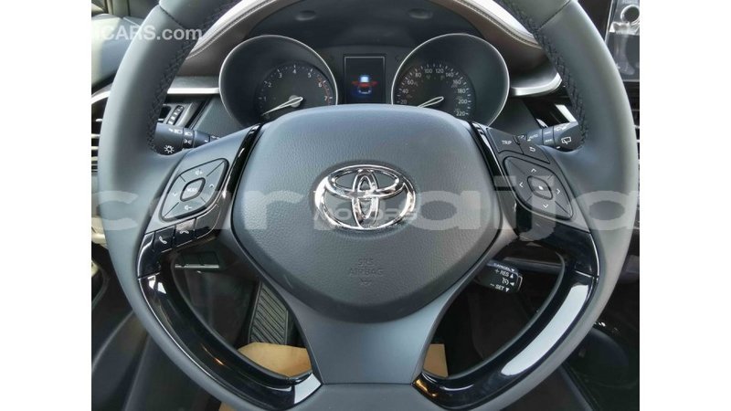 Big with watermark toyota c hr abia state import dubai 14141