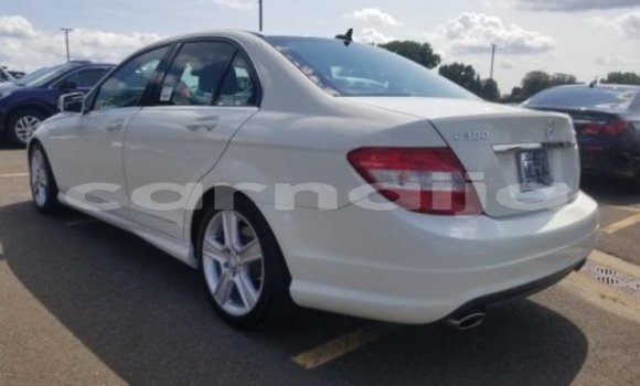 Acheter Occasion Voiture Mercedes-Benz C–Class Vert à Badagry, État de Lagos Acheter Occasion Voiture Mercedes-Benz C–Class Vert à Badagry, État de Lagos