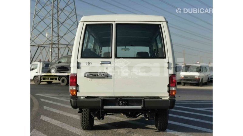 Big with watermark toyota land cruiser abia state import dubai 14145