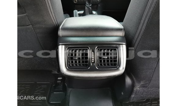 Acheter Import Voiture Toyota Hilux Blanc à Import - Dubai, État d'Abia Acheter Import Voiture Toyota Hilux Blanc à Import - Dubai, État d'Abia