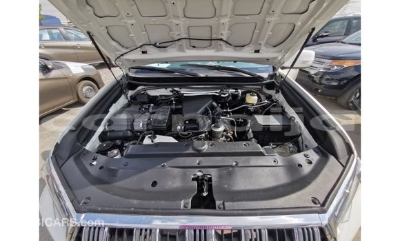 Buy Import Toyota Prado White Car in Import - Dubai in Abia State Buy Import Toyota Prado White Car in Import - Dubai in Abia State