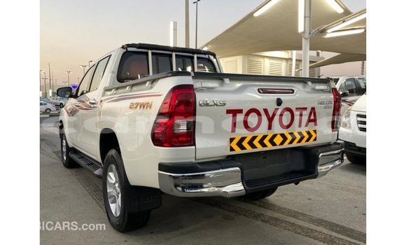 Buy Import Toyota Hilux White Car in Import - Dubai in Abia State Buy Import Toyota Hilux White Car in Import - Dubai in Abia State