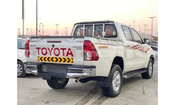 Buy Import Toyota Hilux White Car in Import - Dubai in Abia State Buy Import Toyota Hilux White Car in Import - Dubai in Abia State