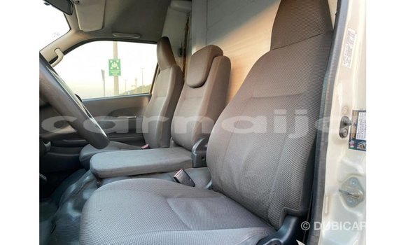 Buy Import Toyota Hiace White Car in Import - Dubai in Abia State Buy Import Toyota Hiace White Car in Import - Dubai in Abia State