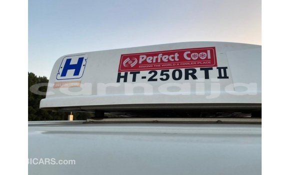 Buy Import Toyota Hiace White Car in Import - Dubai in Abia State Buy Import Toyota Hiace White Car in Import - Dubai in Abia State