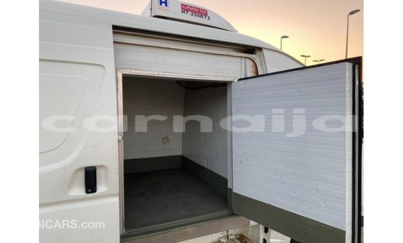 Buy Import Toyota Hiace White Car in Import - Dubai in Abia State Buy Import Toyota Hiace White Car in Import - Dubai in Abia State