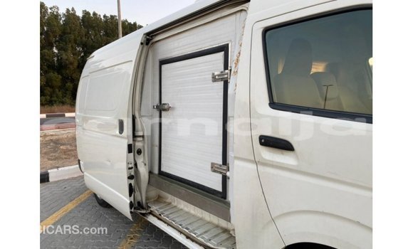 Buy Import Toyota Hiace White Car in Import - Dubai in Abia State Buy Import Toyota Hiace White Car in Import - Dubai in Abia State