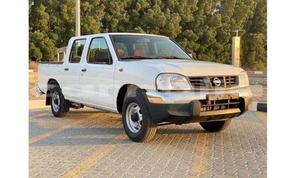 Acheter Import Voiture Nissan Pickup Blanc à Import - Dubai, État d'Abia Acheter Import Voiture Nissan Pickup Blanc à Import - Dubai, État d'Abia