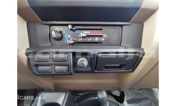 Buy Import Toyota Land Cruiser White Car in Import - Dubai in Abia State Buy Import Toyota Land Cruiser White Car in Import - Dubai in Abia State