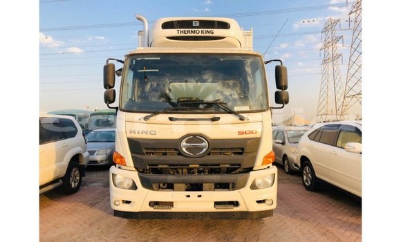 Buy Import Hino 300 Series White Truck in Import - Dubai in Abia State