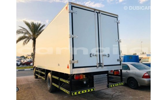 Buy Import Hino 300 Series White Truck in Import - Dubai in Abia State Buy Import Hino 300 Series White Truck in Import - Dubai in Abia State