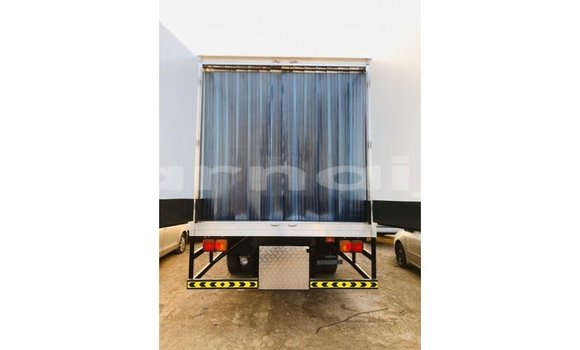 Buy Import Hino 300 Series White Truck in Import - Dubai in Abia State Buy Import Hino 300 Series White Truck in Import - Dubai in Abia State