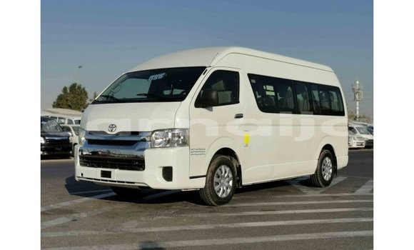 Acheter Import Voiture Toyota Hiace Blanc à Import - Dubai, État d'Abia Acheter Import Voiture Toyota Hiace Blanc à Import - Dubai, État d'Abia